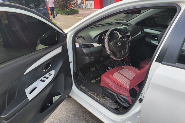 Used Toyota Vios 2016 1.5L Automatic ZhiZhen Xingyao Edition Driver Seat