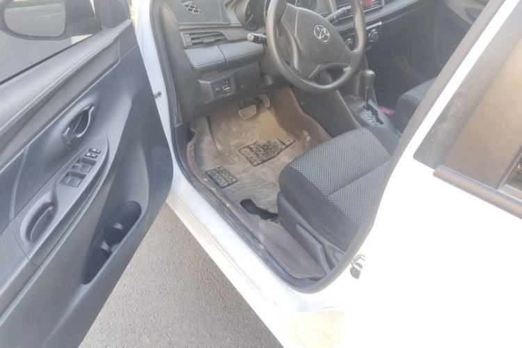 Used Toyota Vios 2016 1.5L Automatic ZhiZhen Xingyao Edition Driver Seat