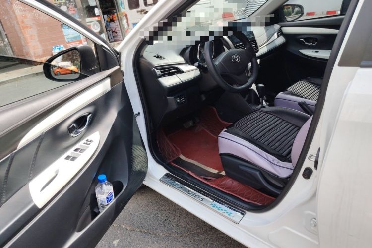 Used Toyota Vios 2016 1.5L Automatic ZhiZhen Xingyao Edition Driver Seat