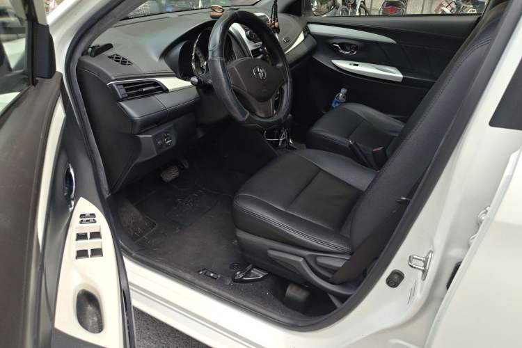 Used Toyota Vios 2016 1.5L Automatic ZhiZhen Xingyao Edition Driver Seat