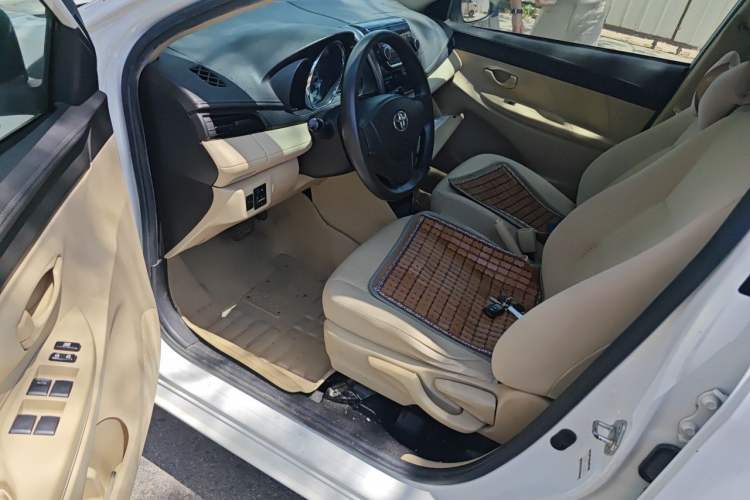 Used Toyota Vios 2016 1.5L Automatic ZhiZhen Xingyao Edition Driver Seat