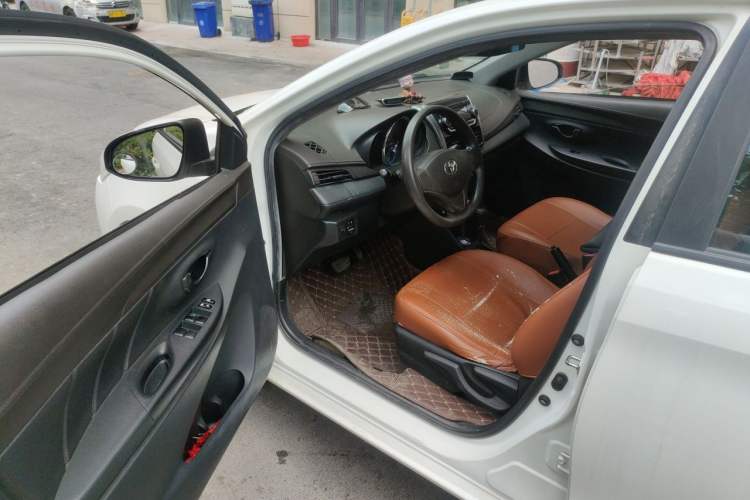 Used Toyota Vios 2016 1.5L Automatic ZhiZhen Xingyao Edition Driver Seat