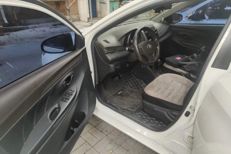 Used Toyota Vios 2016 1.5L Automatic ZhiZhen Xingyao Edition Driver Seat