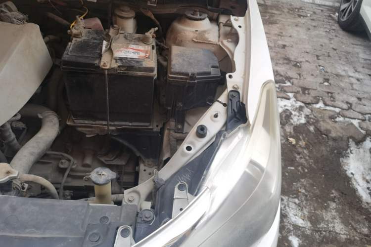 Used Toyota Vios 2016 1.5L Manual ZhiZhen Xingyao Edition Engine Bay Left