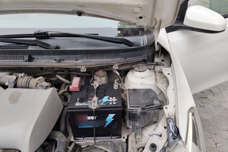 Used Toyota Vios 2016 1.5L Automatic ZhiZhen Xingyao Edition Engine Bay Left