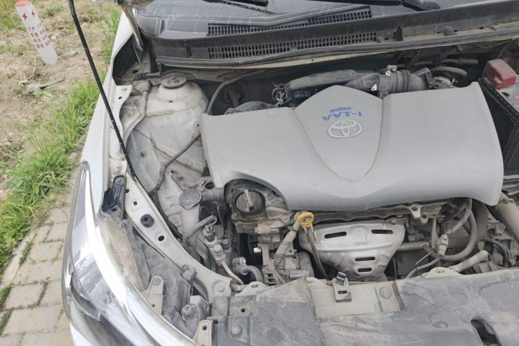 Used Toyota Vios 2016 1.5L Automatic ZhiZhen Xingyao Edition Engine Bay Right