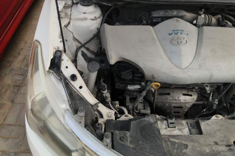 Used Toyota Vios 2016 1.5L Automatic ZhiZhen Xingyao Edition Engine Bay Right