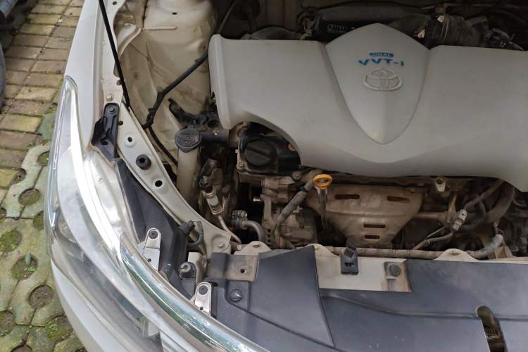 Used Toyota Vios 2016 1.5L Automatic ZhiZhen Xingyao Edition Engine Bay Right