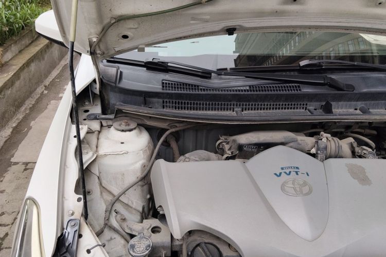 Used Toyota Vios 2016 1.5L Automatic ZhiZhen Xingyao Edition Engine Bay Right