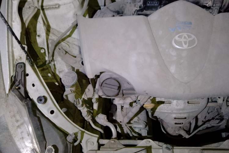 Used Toyota Vios 2016 1.5L Automatic ZhiZhen Xingyao Edition Engine Bay Right