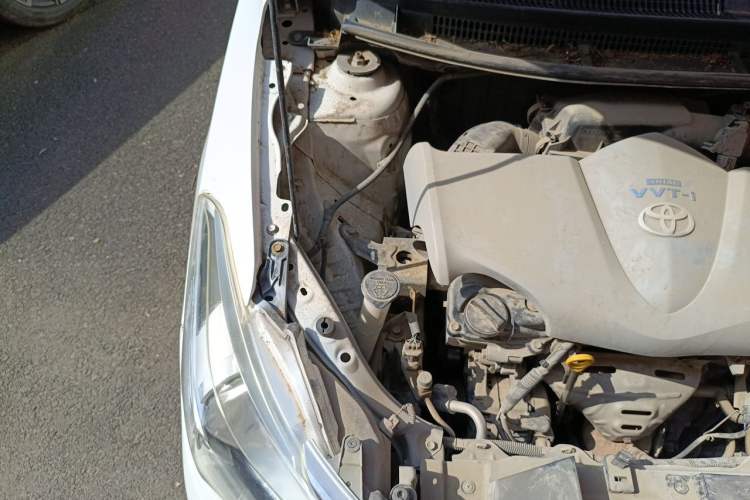 Used Toyota Vios 2016 1.5L Automatic ZhiZhen Xingyao Edition Engine Bay Right