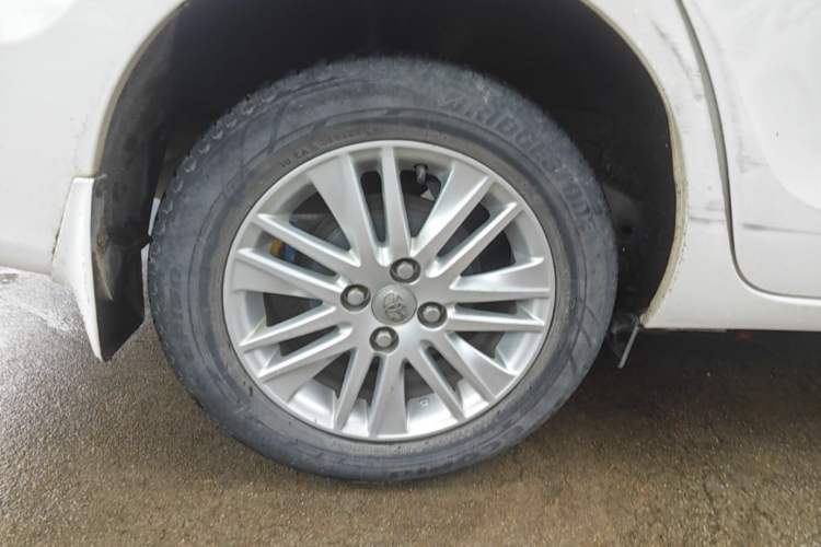 Used Toyota Vios 2016 1.5L Automatic ZhiZhen Xingyao Edition Exterior 5
