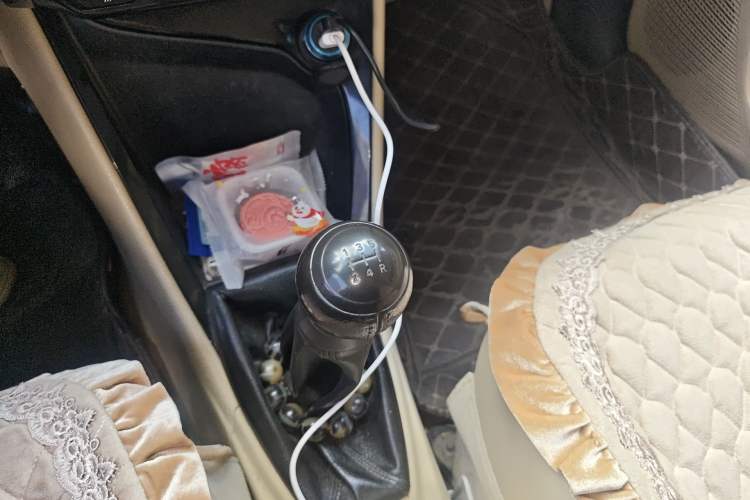 Used Toyota Vios 2016 1.5L Manual ZhiZhen Xingyao Edition Gear Lever