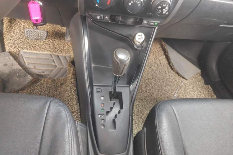 Used Toyota Vios 2016 1.5L Automatic ZhiZhen Xingyao Edition Gear Lever