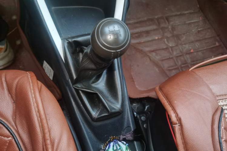 Used Toyota Vios 2016 1.5L Manual ZhiZhen Xingyao Edition Gear Lever