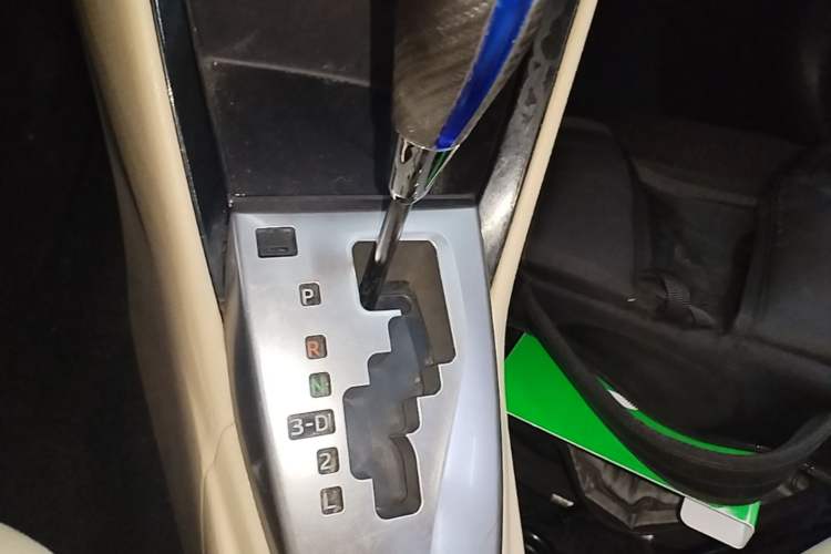 Used Toyota Vios 2016 1.5L Automatic ZhiZhen Xingyao Edition Gear Lever