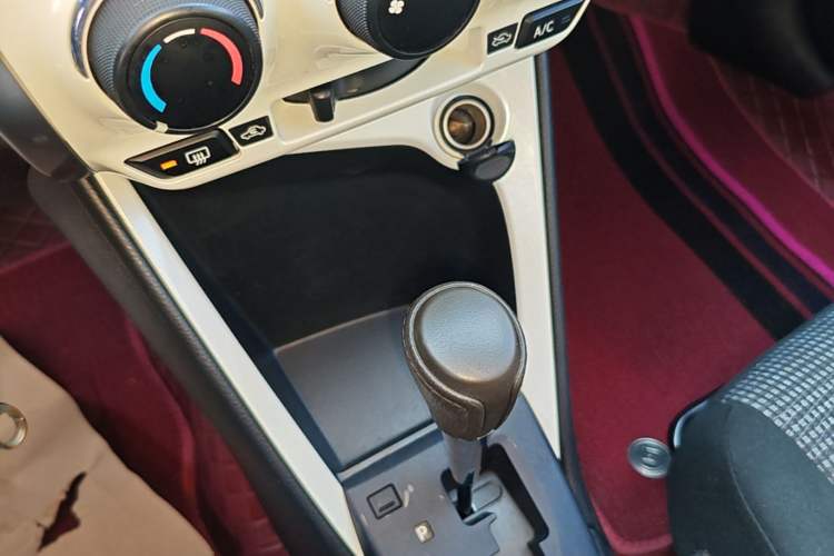 Used Toyota Vios 2016 1.5L Automatic ZhiZhen Xingyao Edition Gear Lever