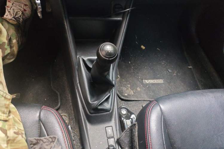 Used Toyota Vios 2016 1.5L Manual ZhiZhen Xingyao Edition Gear Lever