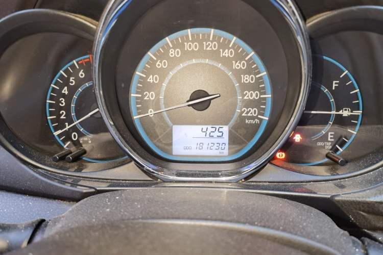 Used Toyota Vios 2016 1.5L Manual ZhiZhen Xingyao Edition Instrument Cluster
