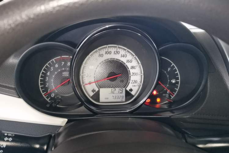 Used Toyota Vios 2016 1.5L Manual ZhiZhen Xingyao Edition Instrument Cluster