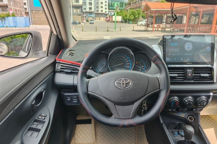 Used Toyota Vios 2016 1.5L Automatic ZhiZhen Xingyao Edition Interior 2