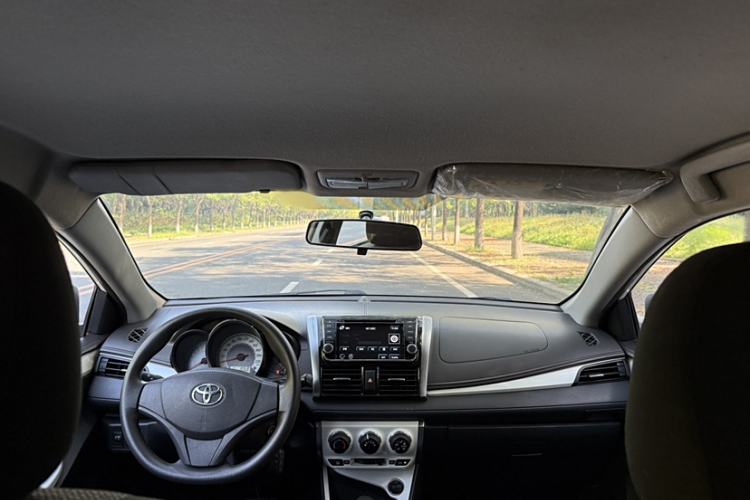 Used Toyota Vios 2016 1.5L Automatic ZhiZhen Xingyao Edition Interior 2