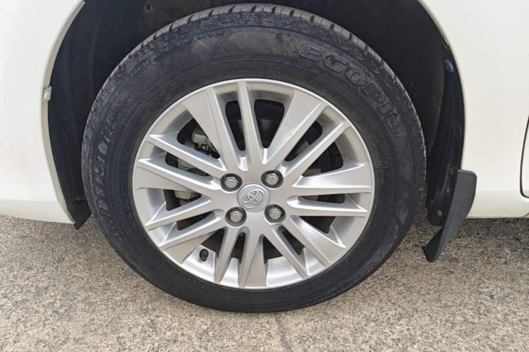 Used Toyota Vios 2016 1.5L Automatic ZhiZhen Xingyao Edition Left Front Wheel Hub