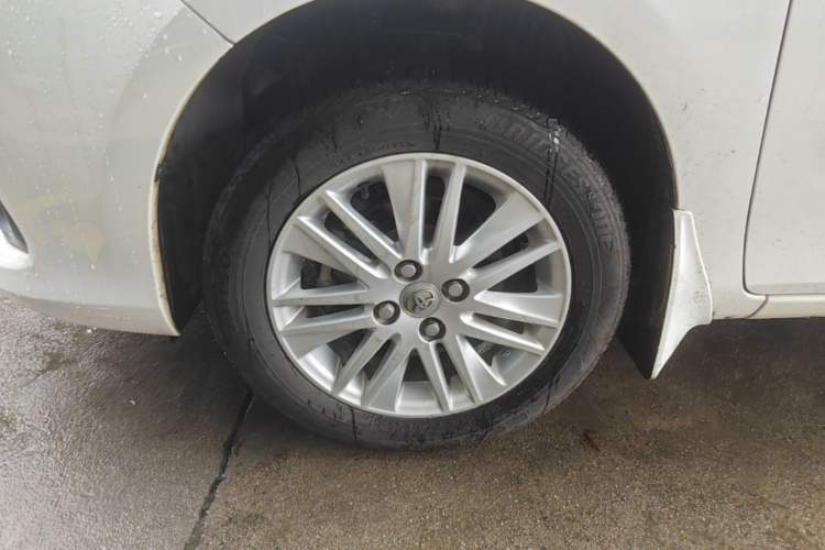Used Toyota Vios 2016 1.5L Automatic ZhiZhen Xingyao Edition Left Front Wheel Hub