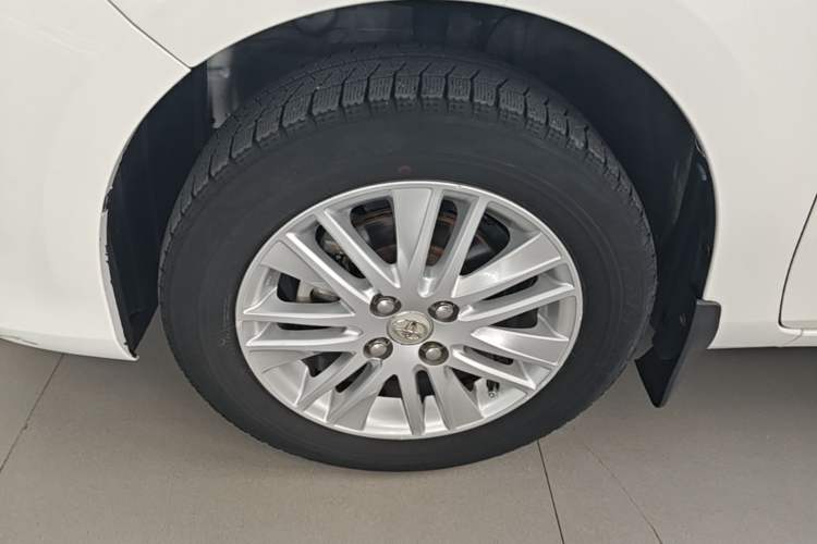 Used Toyota Vios 2016 1.5L Automatic ZhiZhen Xingyao Edition Left Front Wheel Hub