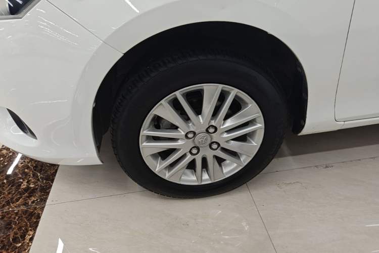 Used Toyota Vios 2016 1.5L Automatic ZhiZhen Xingyao Edition Left Front Wheel Hub