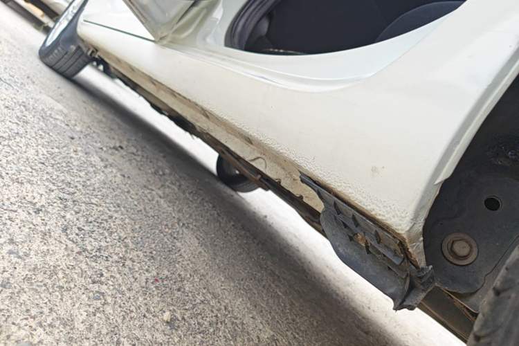 Used Toyota Vios 2016 1.5L Automatic ZhiZhen Xingyao Edition Left Side Sill