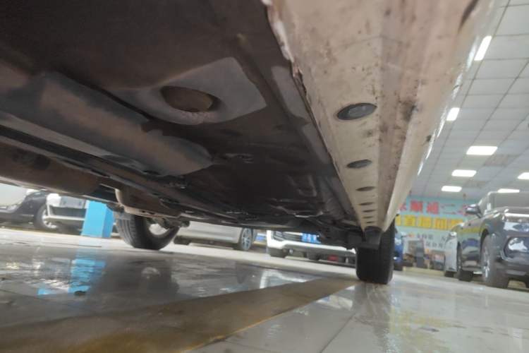 Used Toyota Vios 2016 1.5L Automatic ZhiZhen Xingyao Edition Left Side Sill