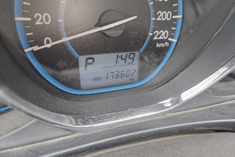 Used Toyota Vios 2016 1.5L Automatic ZhiZhen Xingyao Edition Odometer Close Up