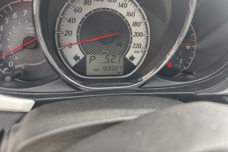Used Toyota Vios 2016 1.5L Automatic ZhiZhen Xingyao Edition Odometer Close Up