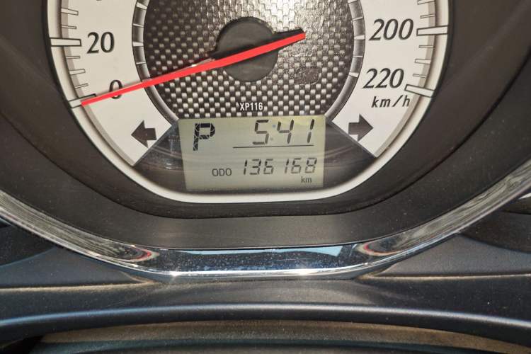 Used Toyota Vios 2016 1.5L Automatic ZhiZhen Xingyao Edition Odometer Close Up