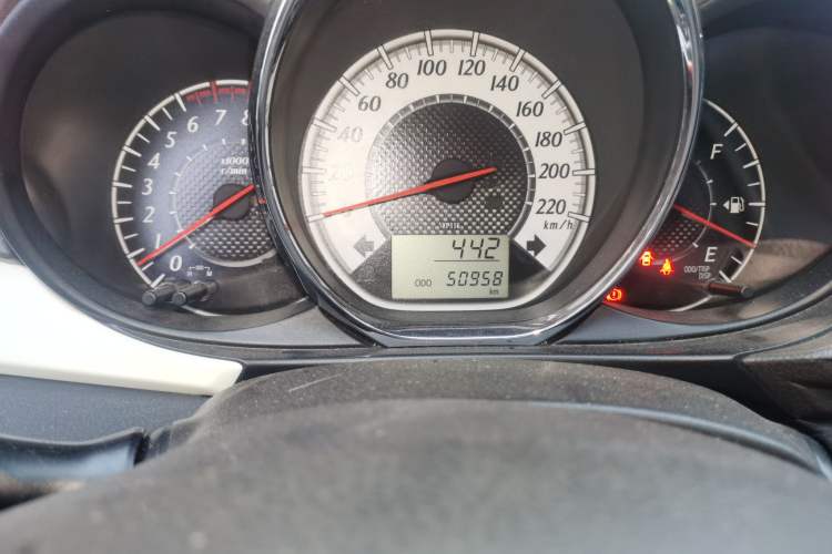 Used Toyota Vios 2016 1.5L Manual ZhiZhen Xingyao Edition Odometer Close Up