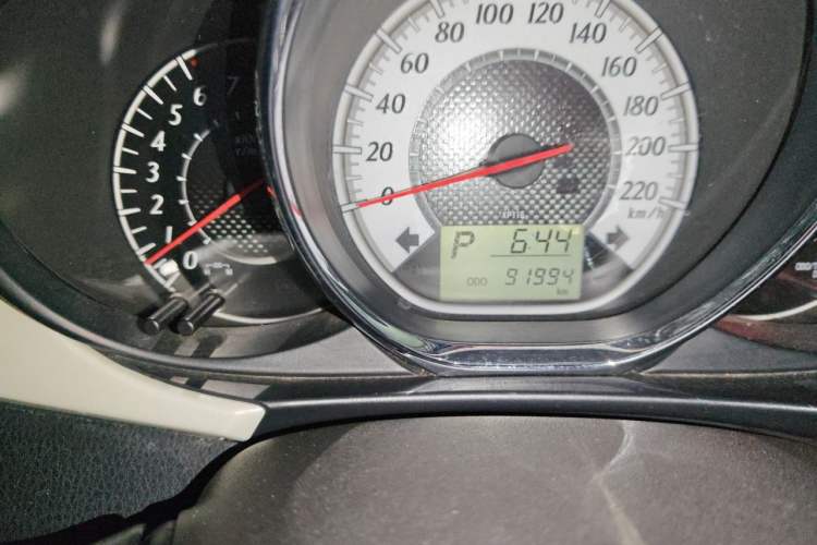 Used Toyota Vios 2016 1.5L Automatic ZhiZhen Xingyao Edition Odometer Close Up