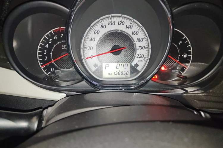 Used Toyota Vios 2016 1.5L Automatic ZhiZhen Xingyao Edition Odometer Close Up