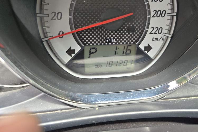 Used Toyota Vios 2016 1.5L Automatic ZhiZhen Xingyao Edition Odometer Close Up