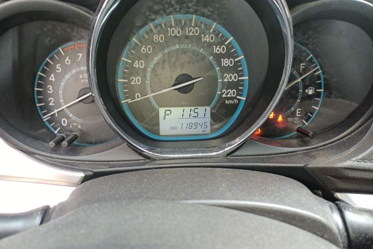 Used Toyota Vios 2016 1.5L Automatic ZhiZhen Xingyao Edition Odometer Close Up