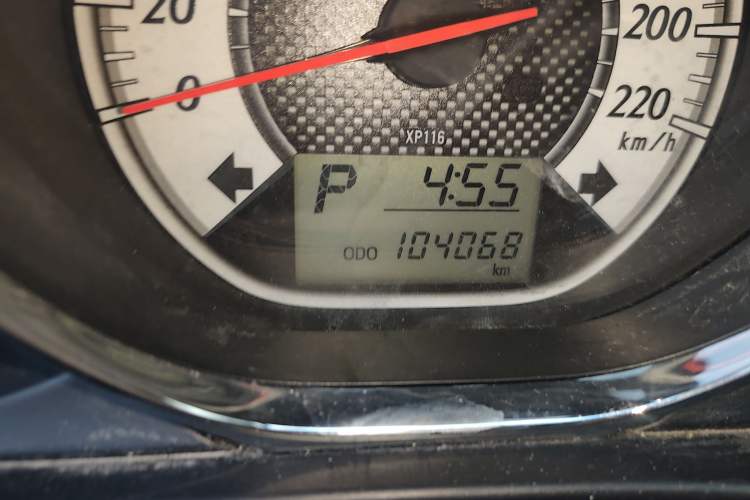 Used Toyota Vios 2016 1.5L Automatic ZhiZhen Xingyao Edition Odometer Close Up