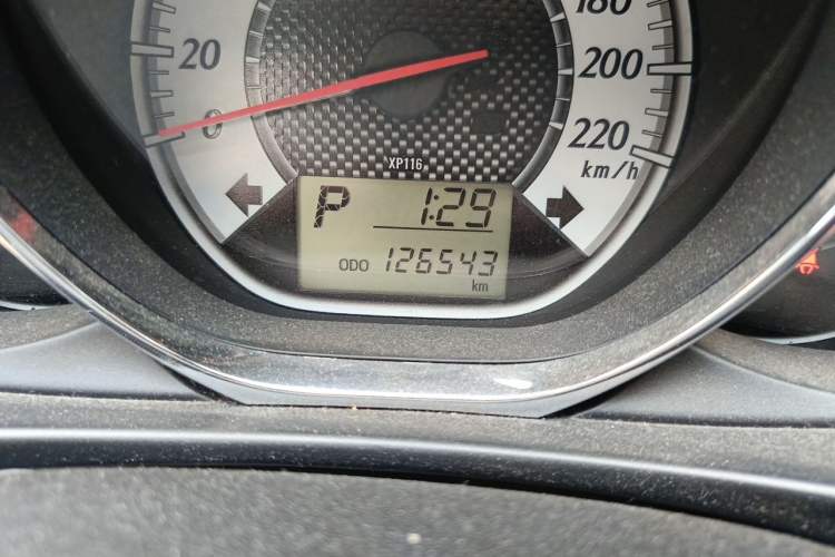 Used Toyota Vios 2016 1.5L Automatic ZhiZhen Xingyao Edition Odometer Close Up
