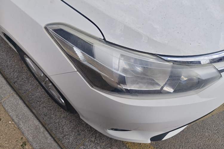 Used Toyota Vios 2016 1.5L Manual ZhiZhen Xingyao Edition Right Front Headlight