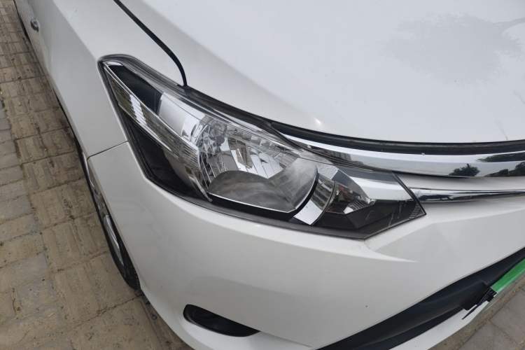 Used Toyota Vios 2016 1.5L Automatic ZhiZhen Xingyao Edition Right Front Headlight