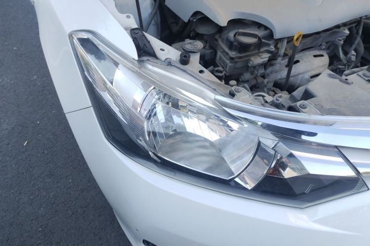 Used Toyota Vios 2016 1.5L Automatic ZhiZhen Xingyao Edition Right Front Headlight