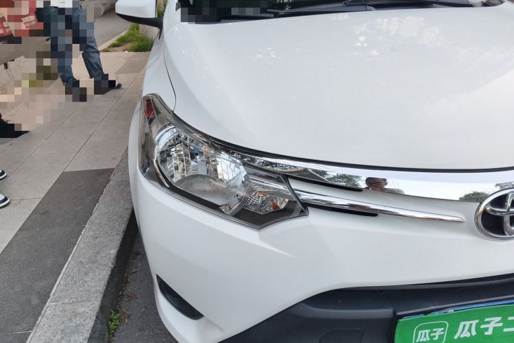 Used Toyota Vios 2016 1.5L Automatic ZhiZhen Xingyao Edition Right Front Headlight