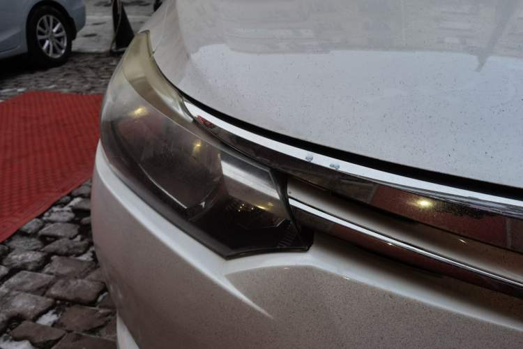 Used Toyota Vios 2016 1.5L Manual ZhiZhen Xingyao Edition Right Front Headlight