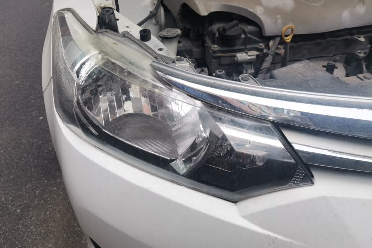 Used Toyota Vios 2016 1.5L Automatic ZhiZhen Xingyao Edition Right Front Headlight