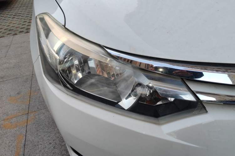 Used Toyota Vios 2016 1.5L Automatic ZhiZhen Xingyao Edition Right Front Headlight