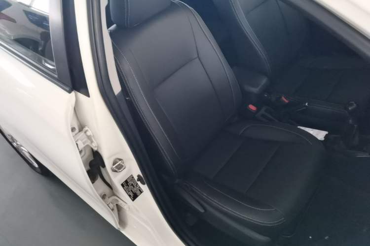 Used Toyota Vios 2016 1.5L Manual ZhiZhen Xingyao Edition Right Front Seat